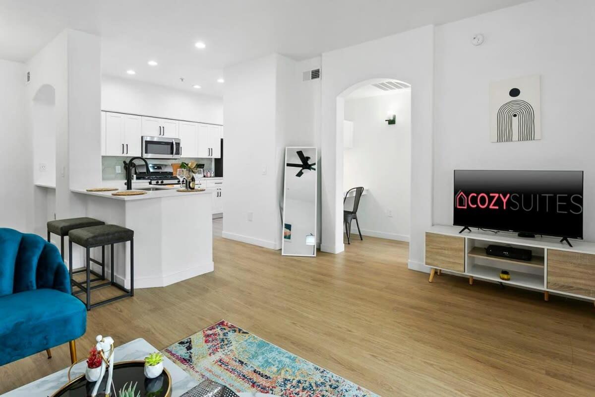 Cozysuites Glendale By The Stadium With Pool 02 المظهر الخارجي الصورة