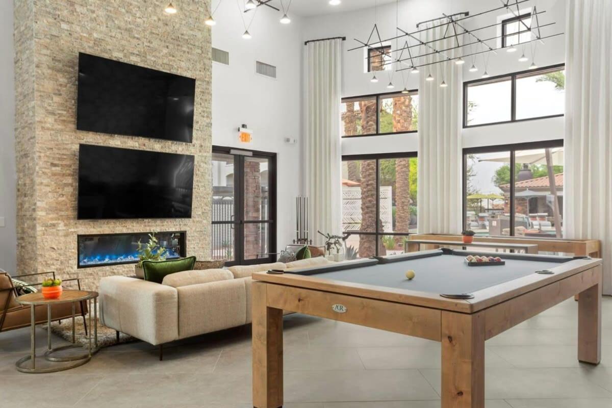 Cozysuites Glendale By The Stadium With Pool 02 المظهر الخارجي الصورة